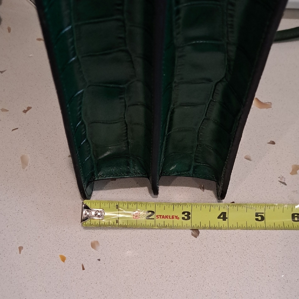 Margesherwood Forest Green Croc-Embossed Leather Bag - Picture 15 of 16